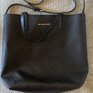 Micheal Kors tote